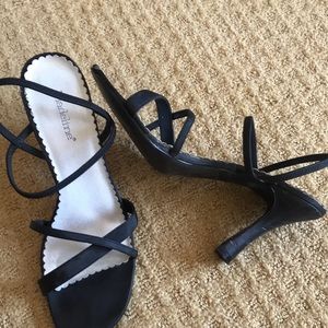 Madaeline black strappy heels size 9